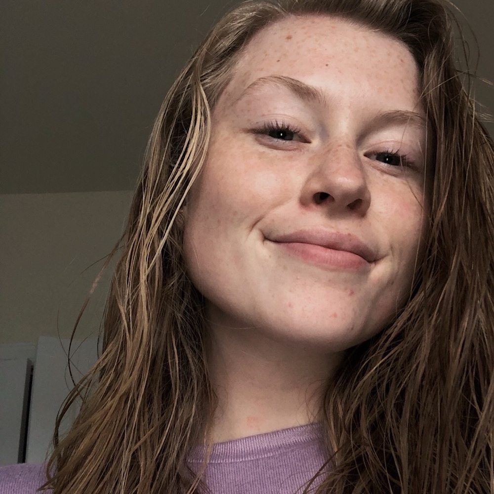 Meet your Posher, Caroline